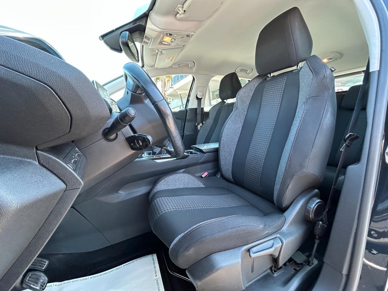 Peugeot 3008 BlueHDi 130 S&S Business
