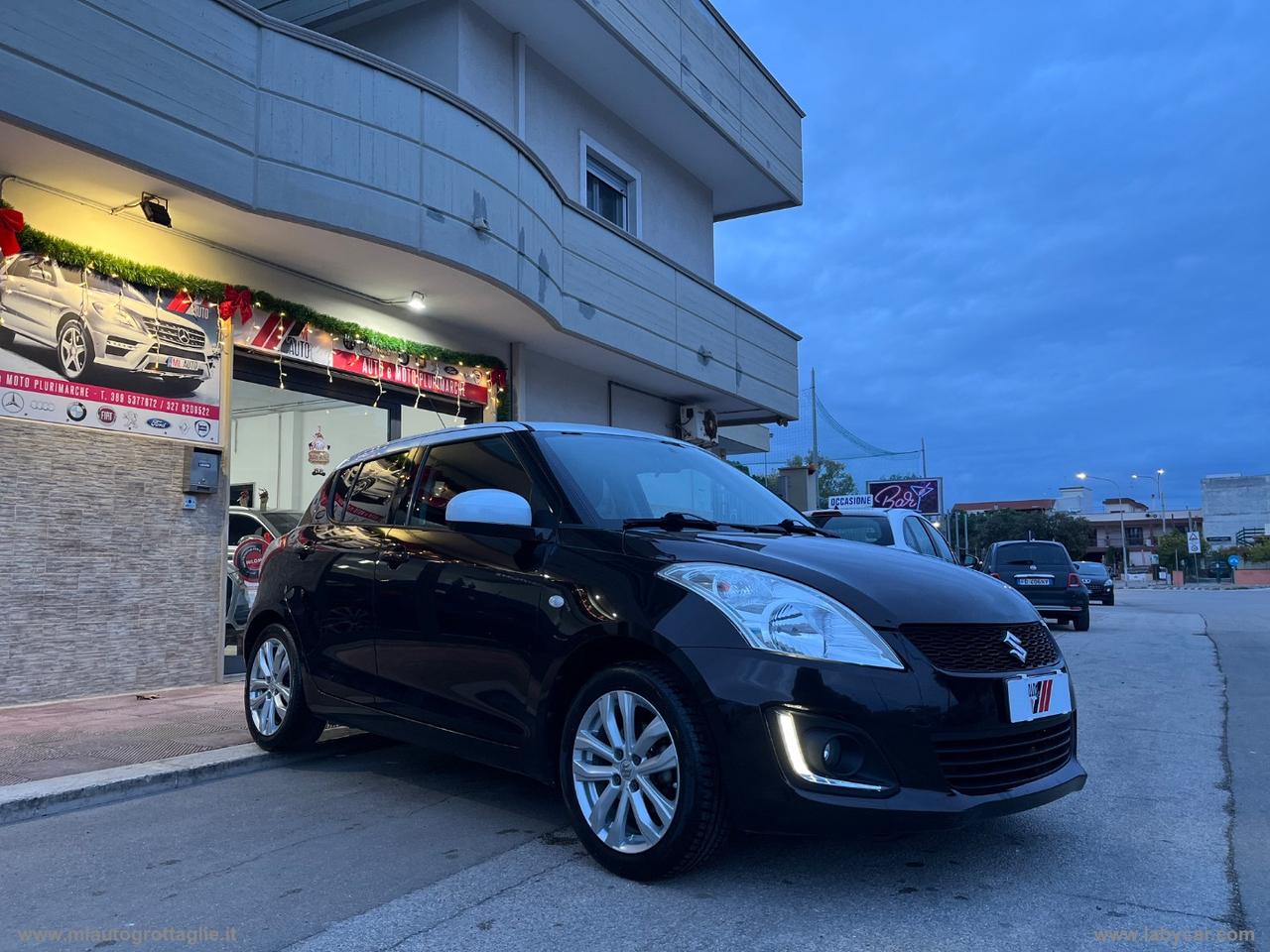 SUZUKI Swift 1.2 VVT 5p. B-Top Bi-Color