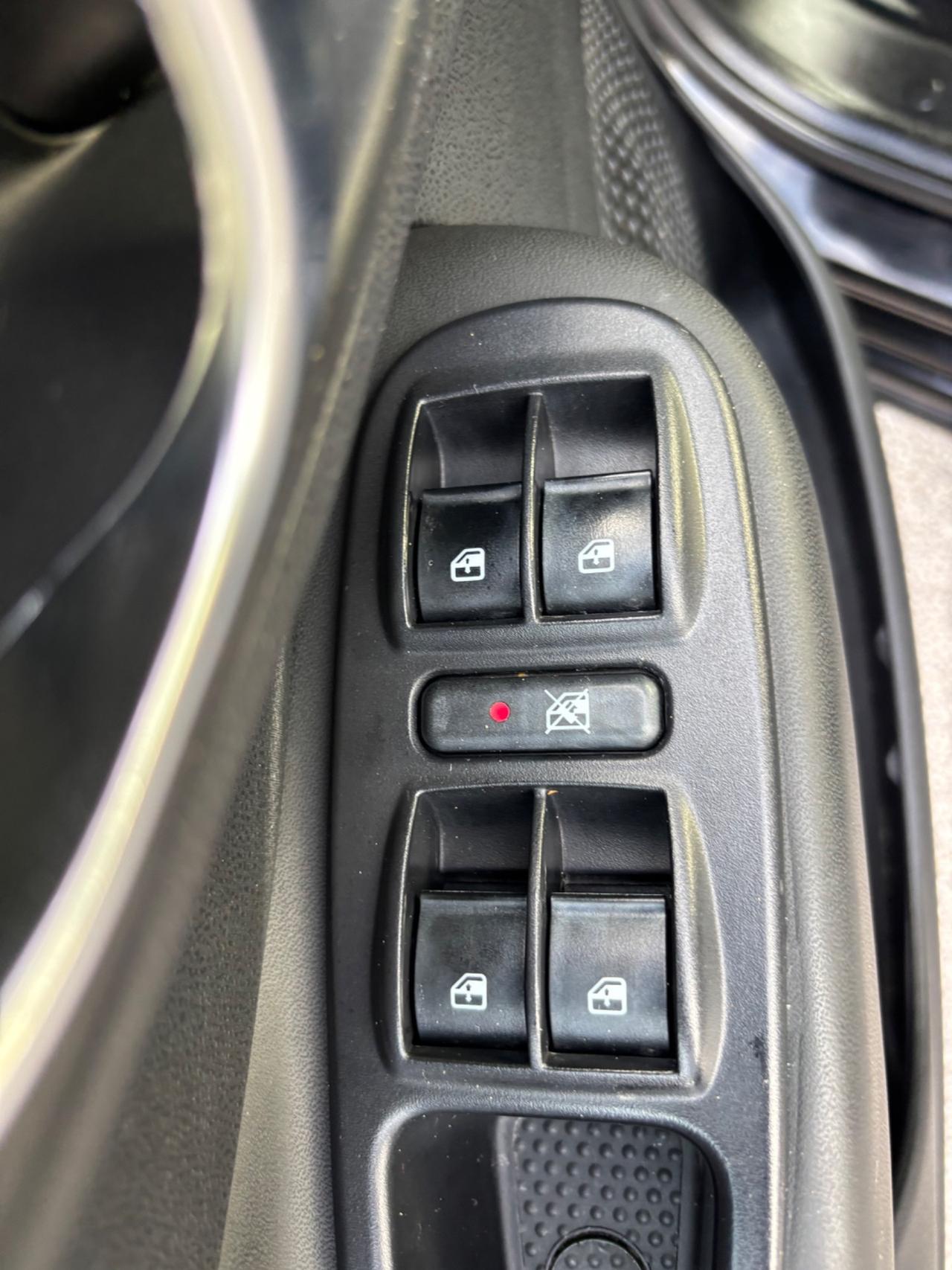 FIAT 500L 1.3MJ 95CV CROSS 2018 FULL