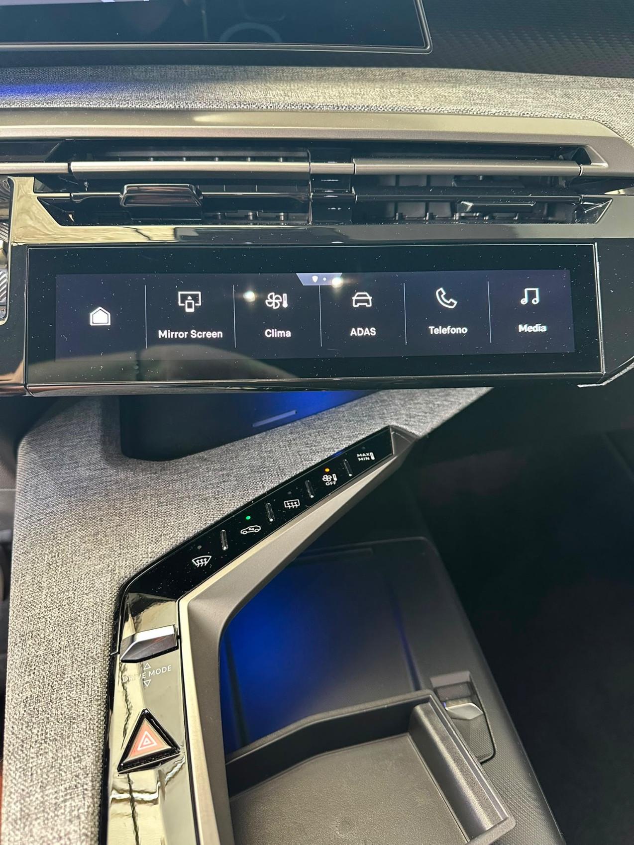 Peugeot 3008 3008 1.2 hybrid Allure 145cv e-dcs6