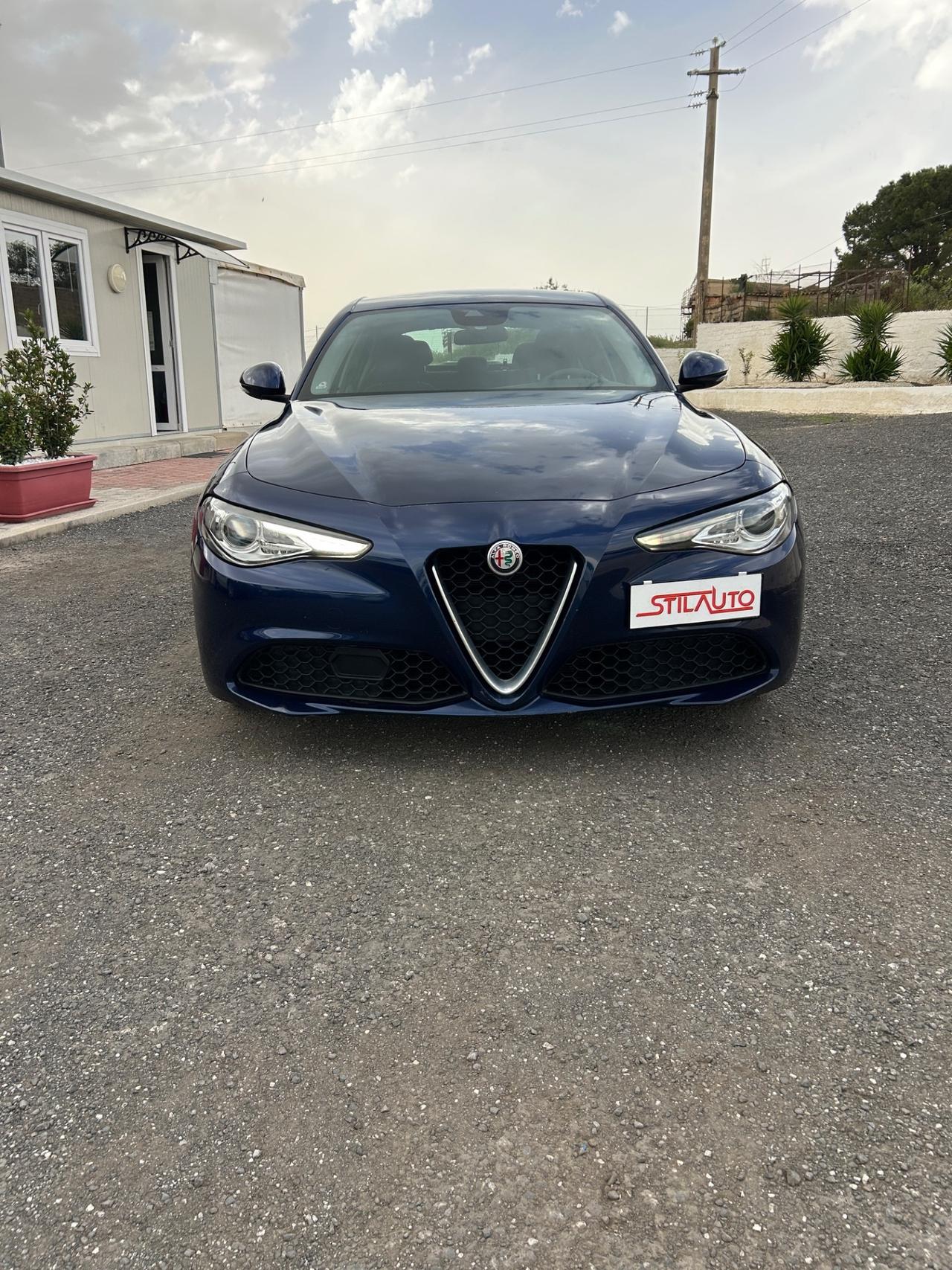 Alfa Romeo Giulia 2.2 Turbodiesel 136 CV AT8 Business