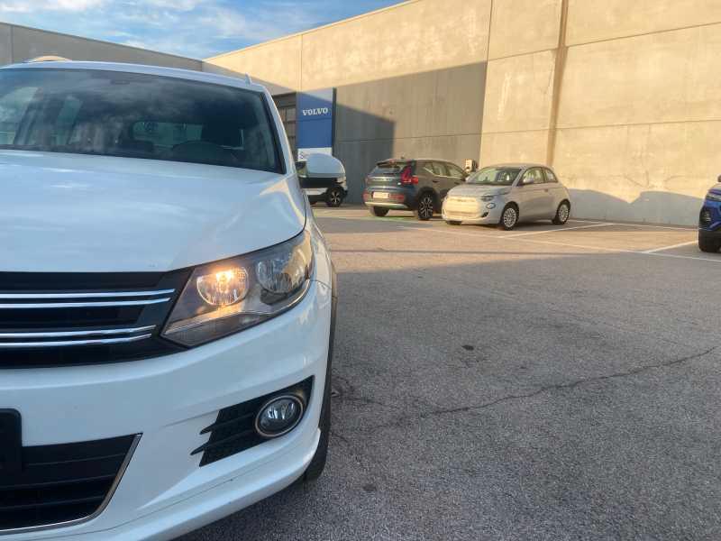 VOLKSWAGEN Tiguan 2.0 tdi Advanced R-Line Exterior Pack 150cv