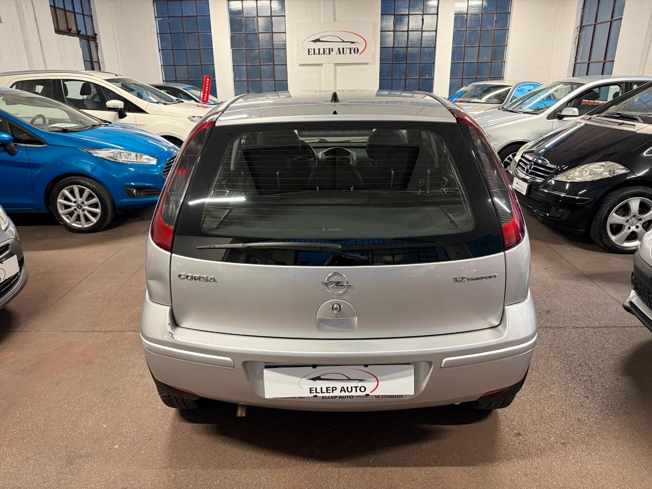 Opel Corsa 1.2i 16V cat 5 porte Club