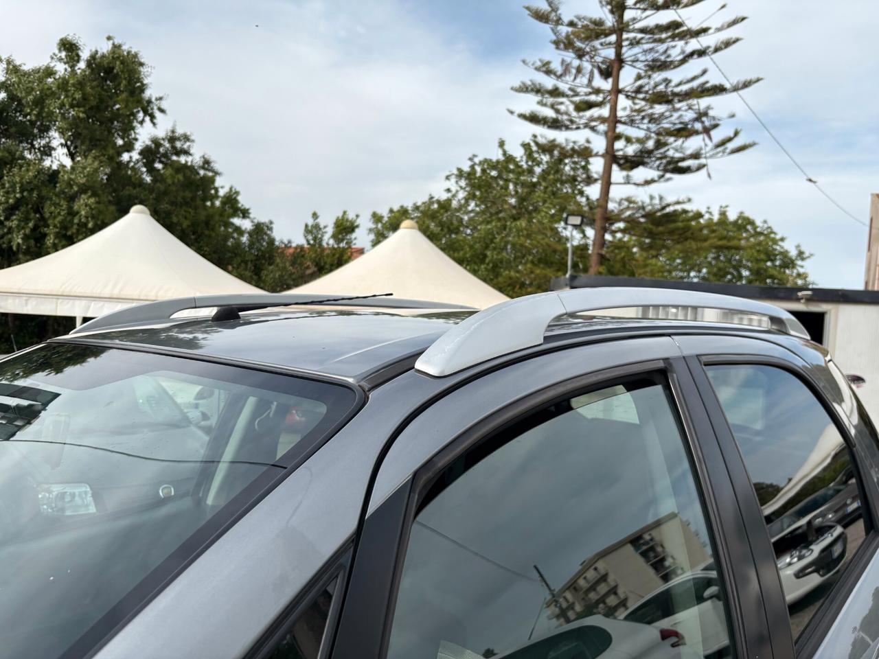 Fiat Sedici 4X4 1.9 MJT (GANCIO TRAINO)