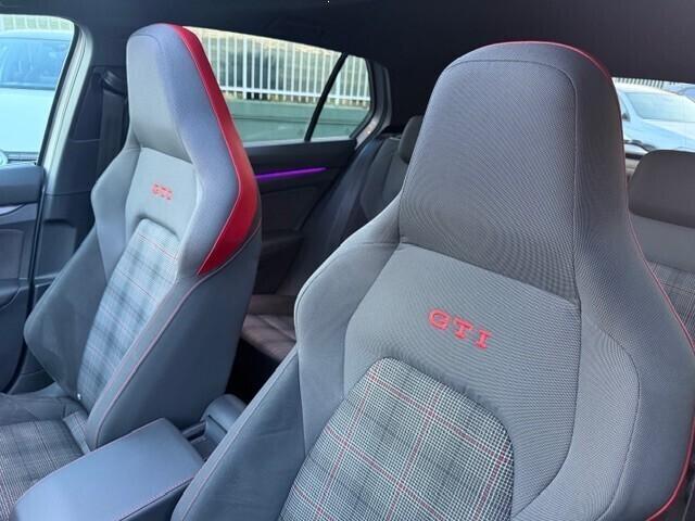 Volkswagen Golf GTI 2.0 DSG 245CV