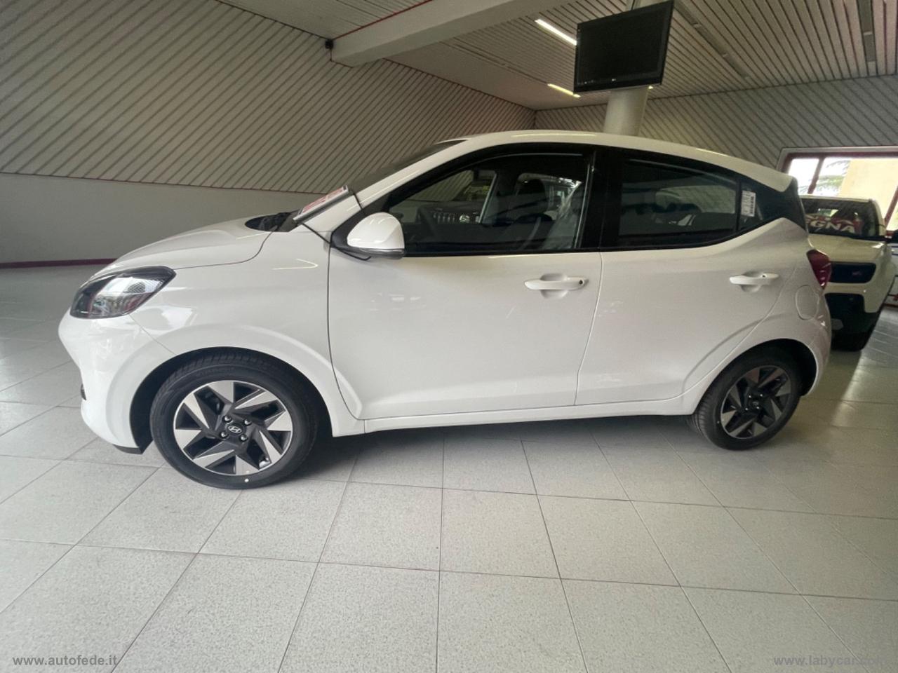 HYUNDAI i10 1.0 MPI Connectline