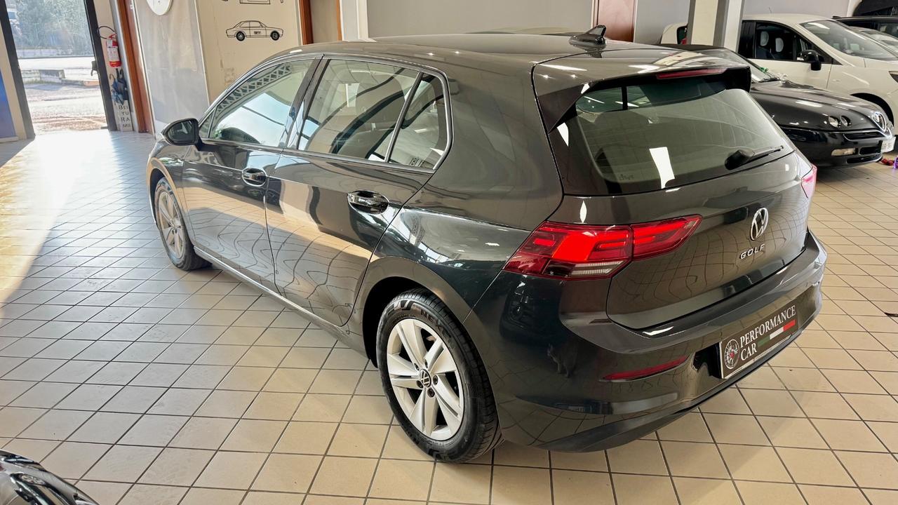 Volkswagen Golf 2.0 TDI 150 CV DSG SCR