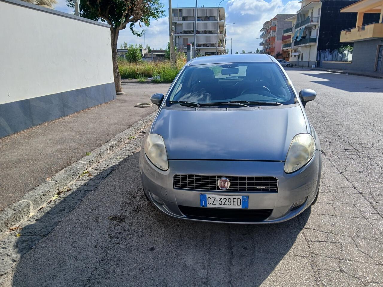 Fiat Grande Punto 1.4 Starjet 16V 3 porte Dynamic