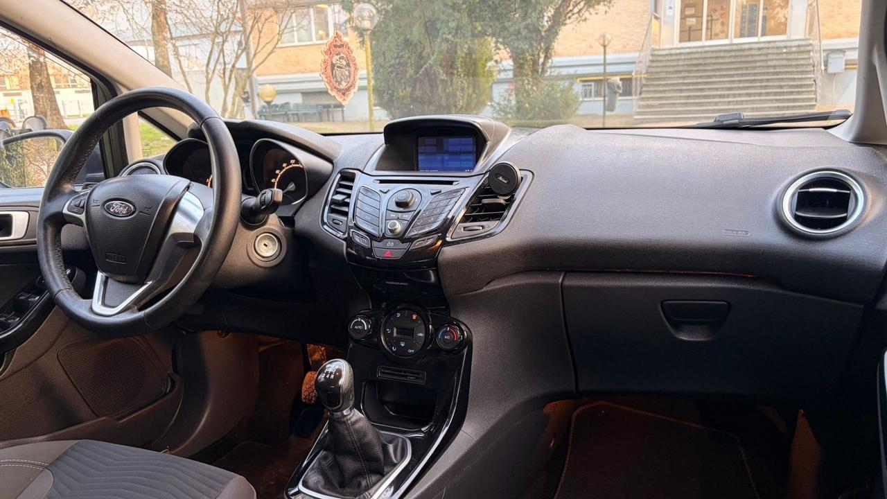 Ford Fiesta 1.5 TDCi 75CV 3 porte Titanium