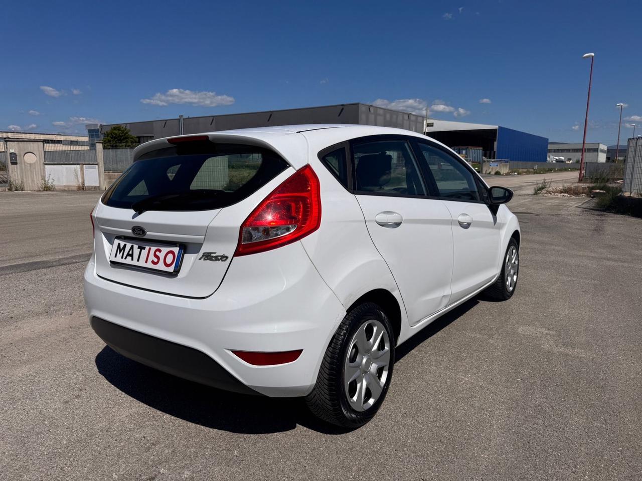 Ford Fiesta 1.2 Titanium 114000 KM GARANZIA 12 MESI