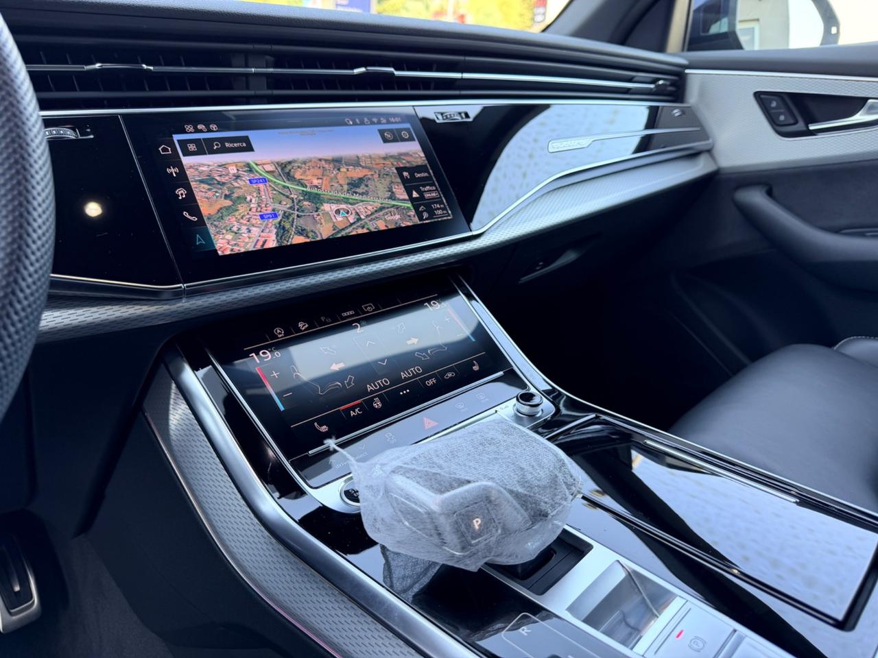 Audi Q8 SUV TDI quattro 210 kW tiptronic S line edition