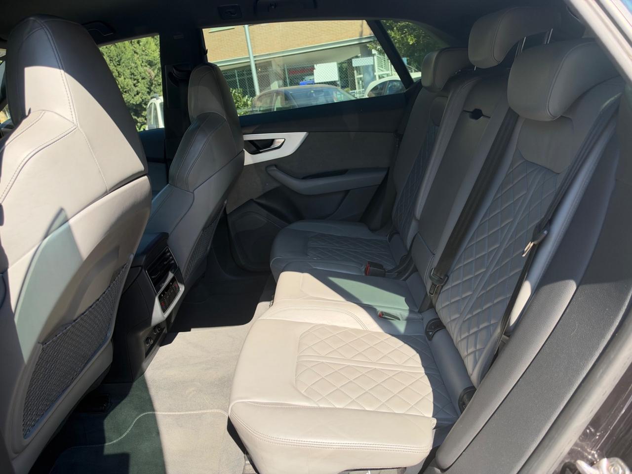 Audi Q8 50 TDI 286 CV quattro tiptronic Sport