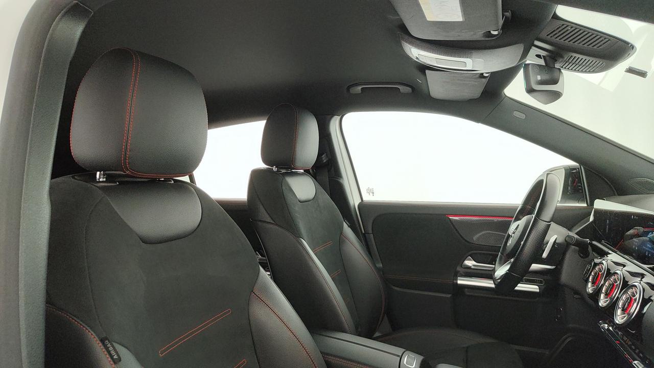 Mercedes-Benz GLA-H247 2020 - GLA 180 d Premium auto