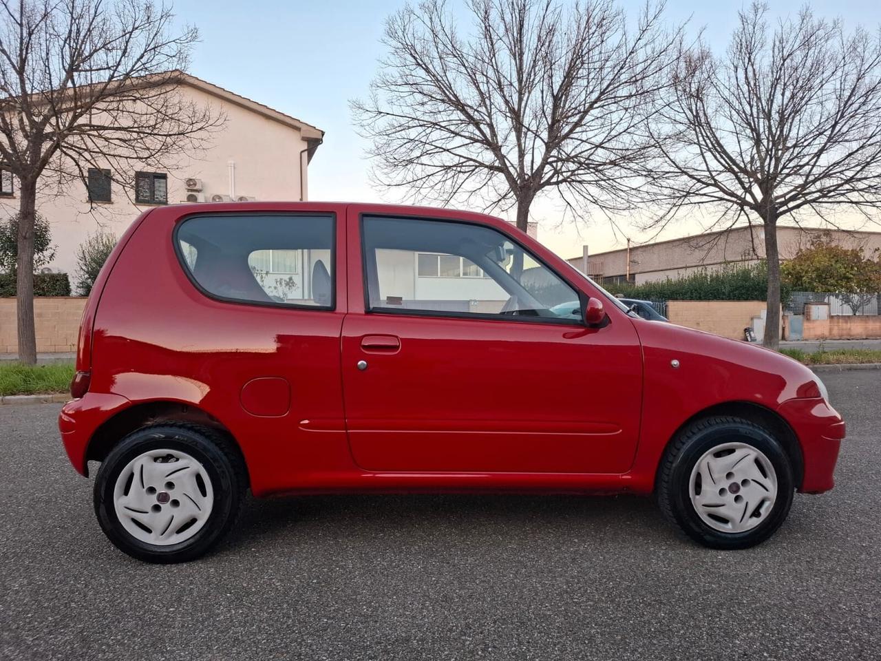 Fiat 600 1.1 CLIMATIZZATORE Solo 106.000 km