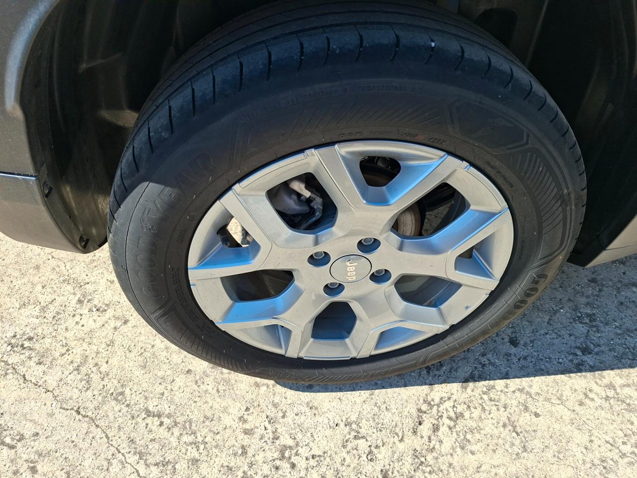 Jeep Avenger 1.2 Turbo 100 CV Altitude