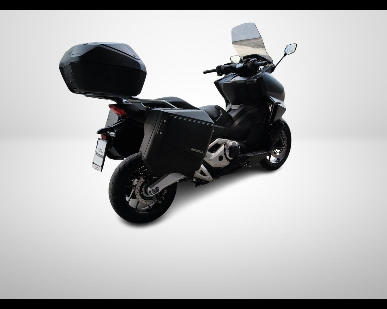 Honda Forza 750 - DCT Travel