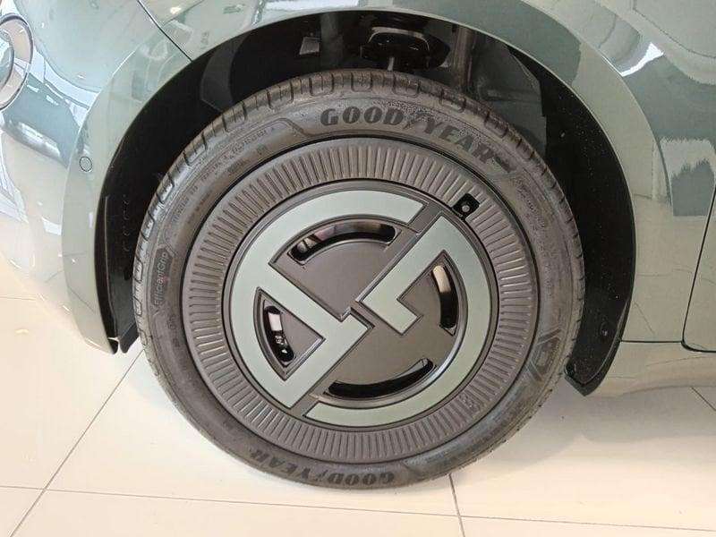 FIAT 500 Electric Elettrica Giorgio Armani 118cv