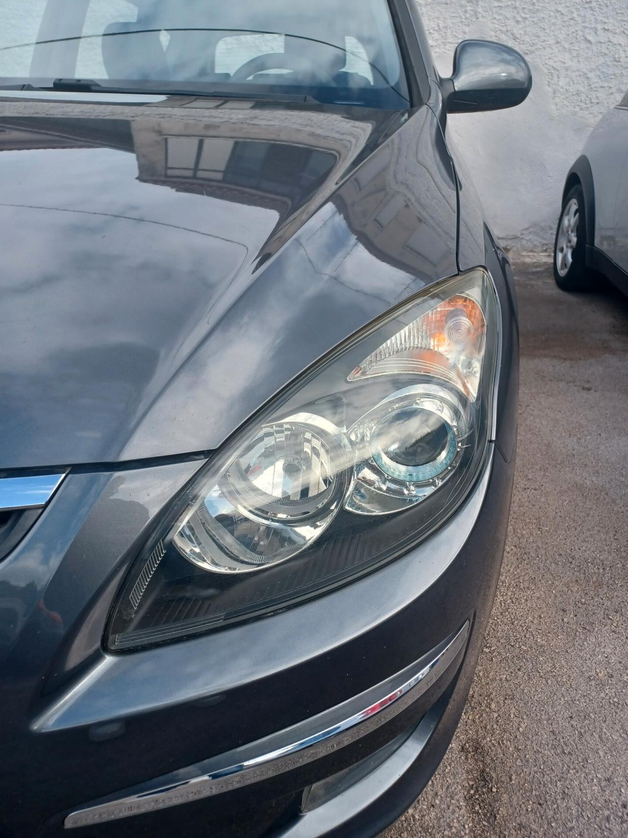 Hyundai i30 1.4 S.W. Blue Drive GPL