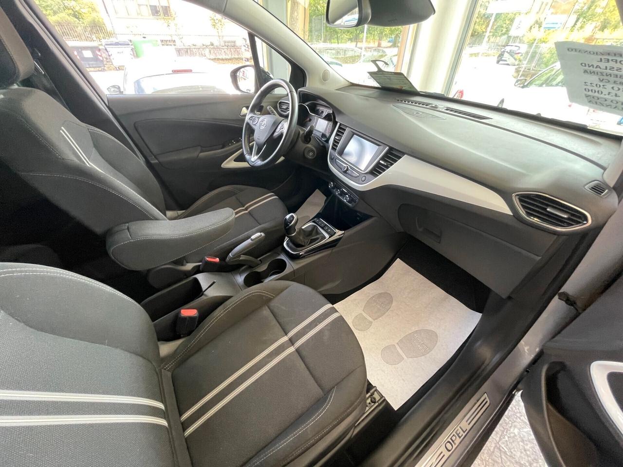 Opel Crossland 1.2 12V Blitz Edition