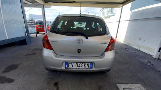 TOYOTA - Yaris - 1.3 5p.