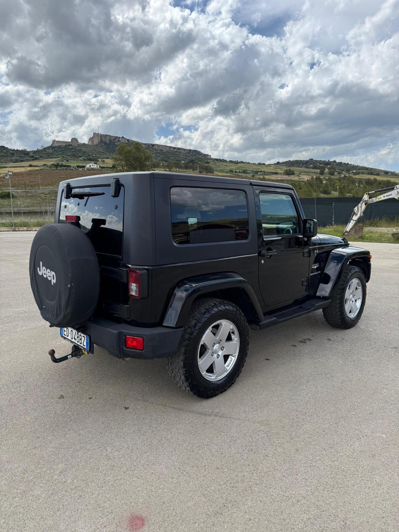 Jeep Wrangler 2.8 CRD DPF Sahara Auto