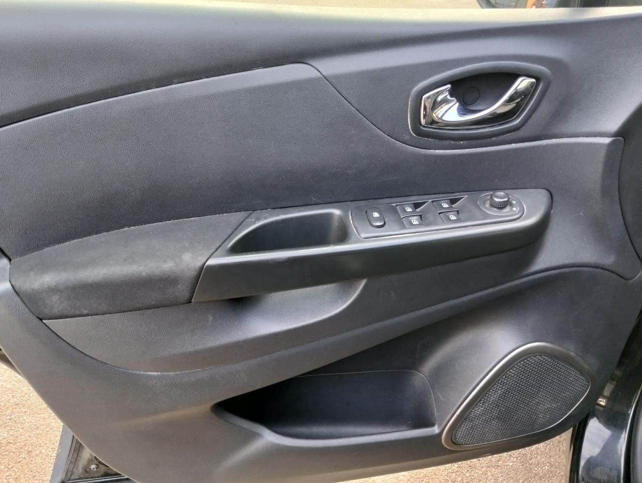 Renault Captur 1.5 dCi 2018 MOTORE ROTTO