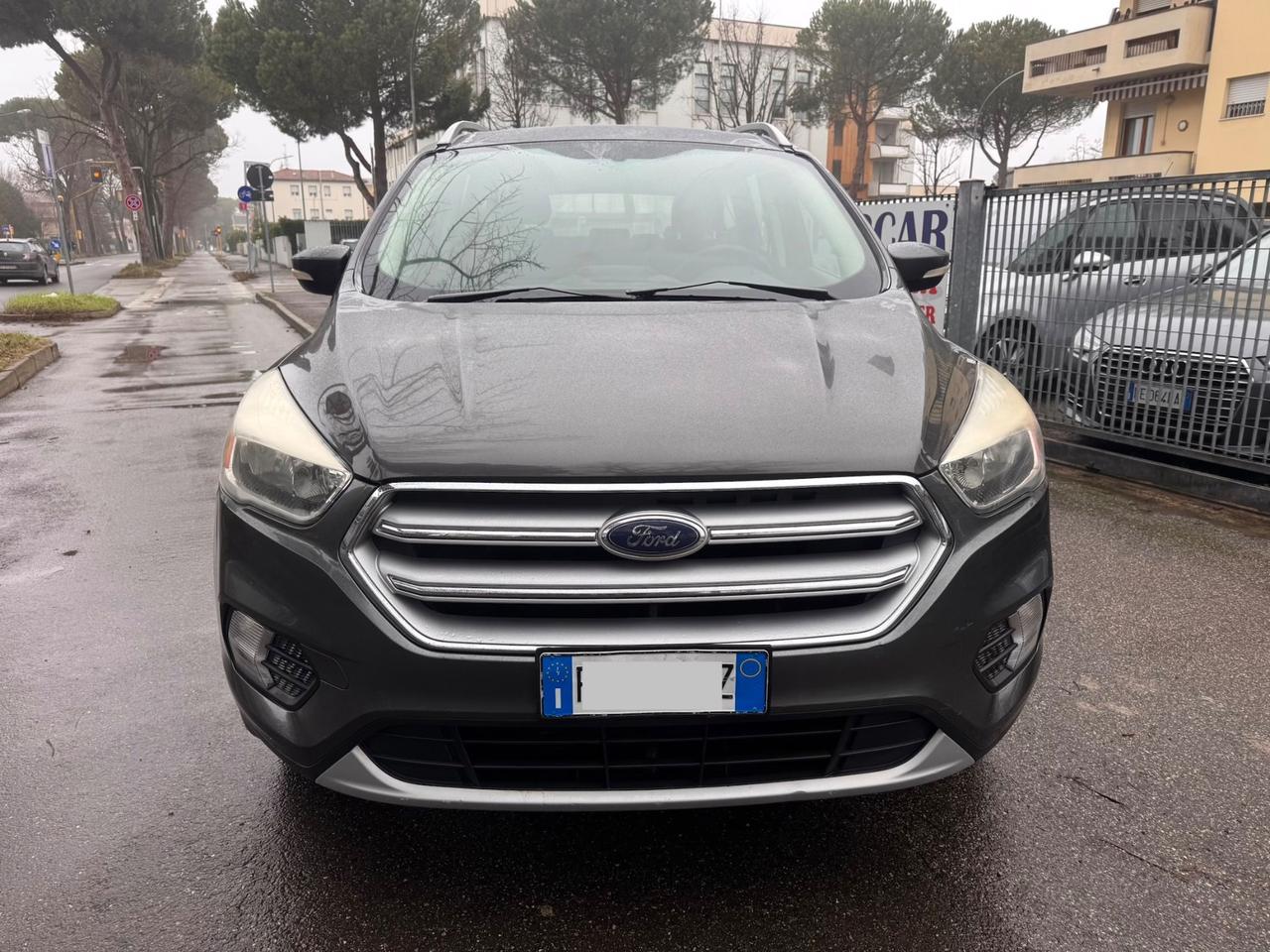 Ford Kuga 1.5 TDCI 120 CV 2WD ST-Line garanzia 12 m