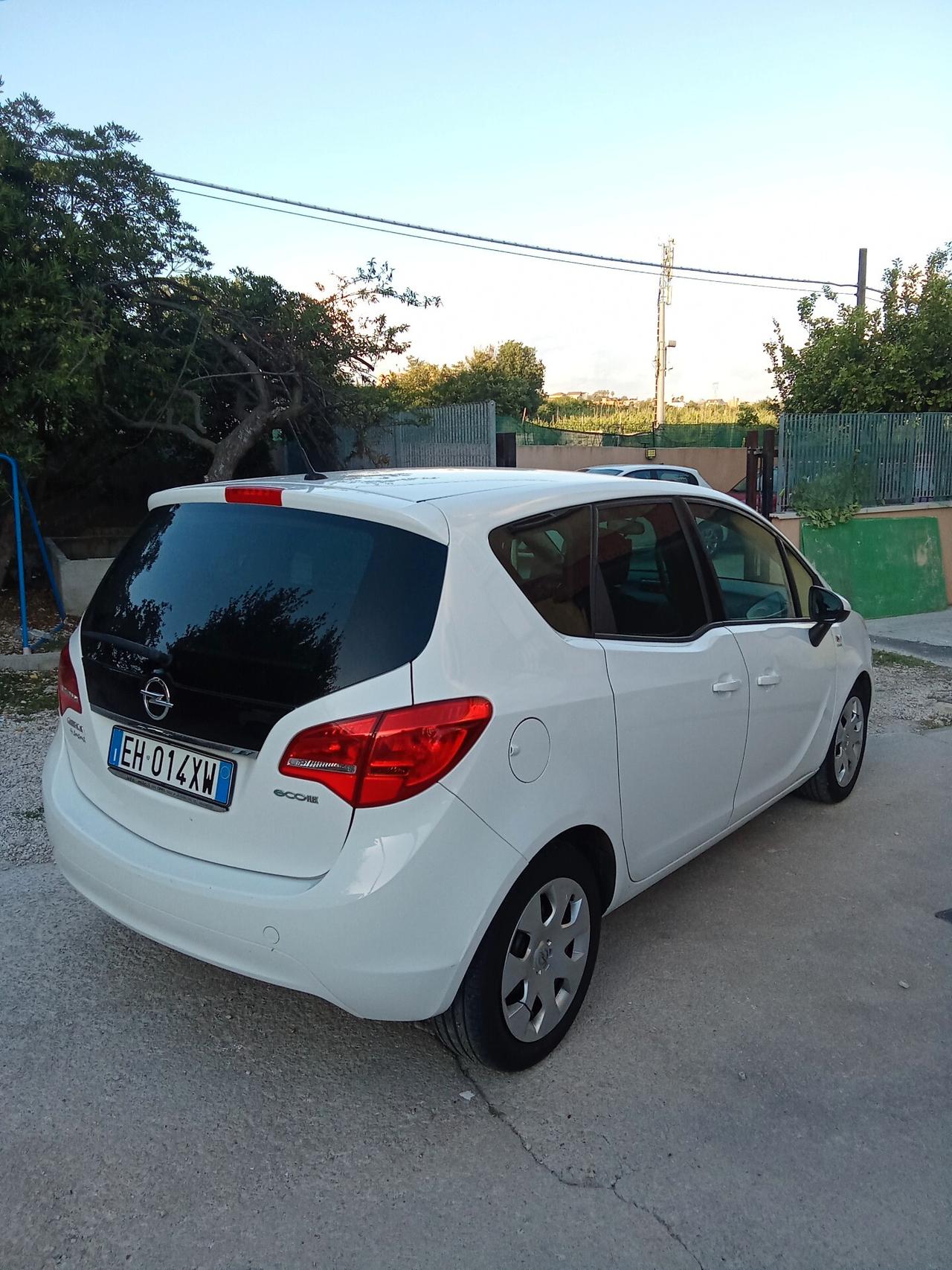 Opel Meriva 1.3 CDTI 75cv 011