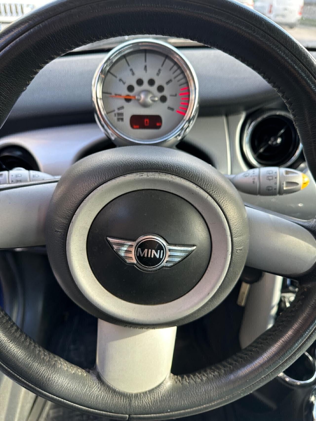 Mini Mini 1.6 16V Cooper