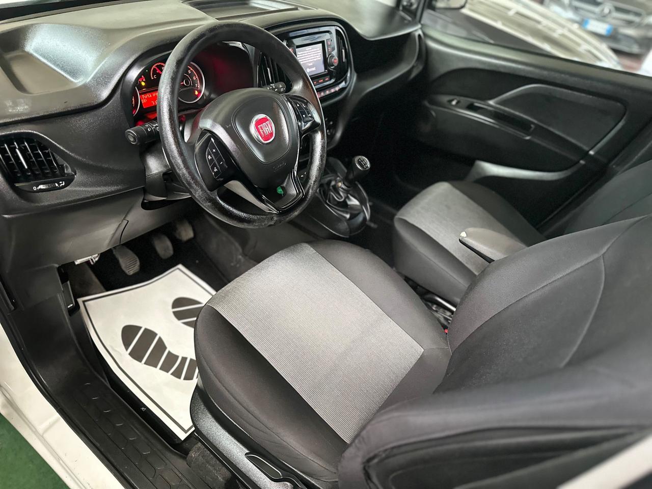 Splendido Fiat Doblo cargo 1.3 MJT/5posti/iva inclusa