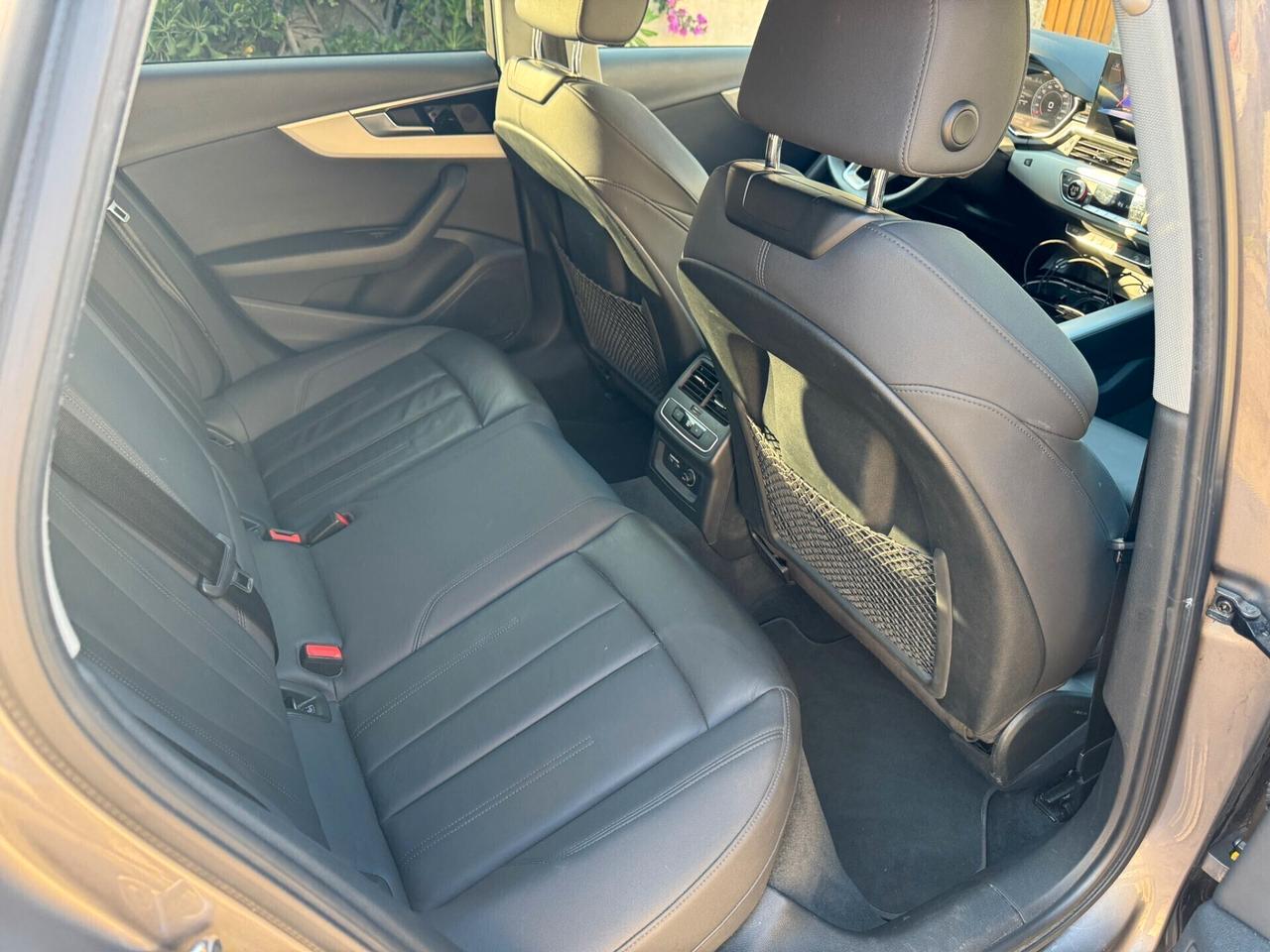 Audi A4 allroad 40 TDI 204 CV S tronic Identity Contrast