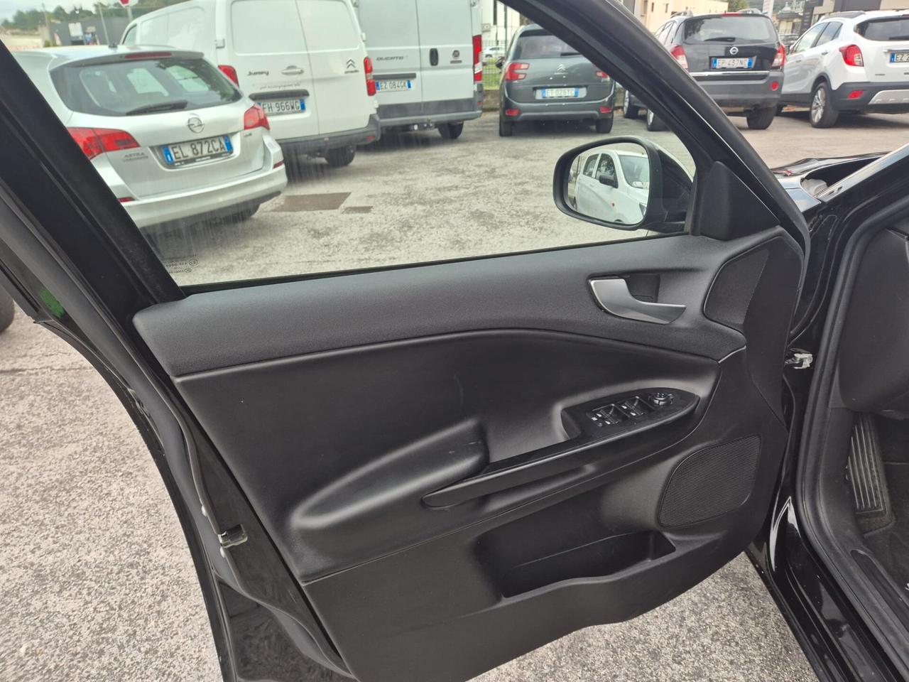 AR Giulietta 1.6 JTDm BUSINESS E6B--OK Neopat.!!!
