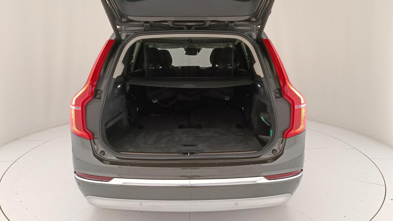 VOLVO XC90 2.0 b5 Momentum Pro awd 7p.ti geartronic