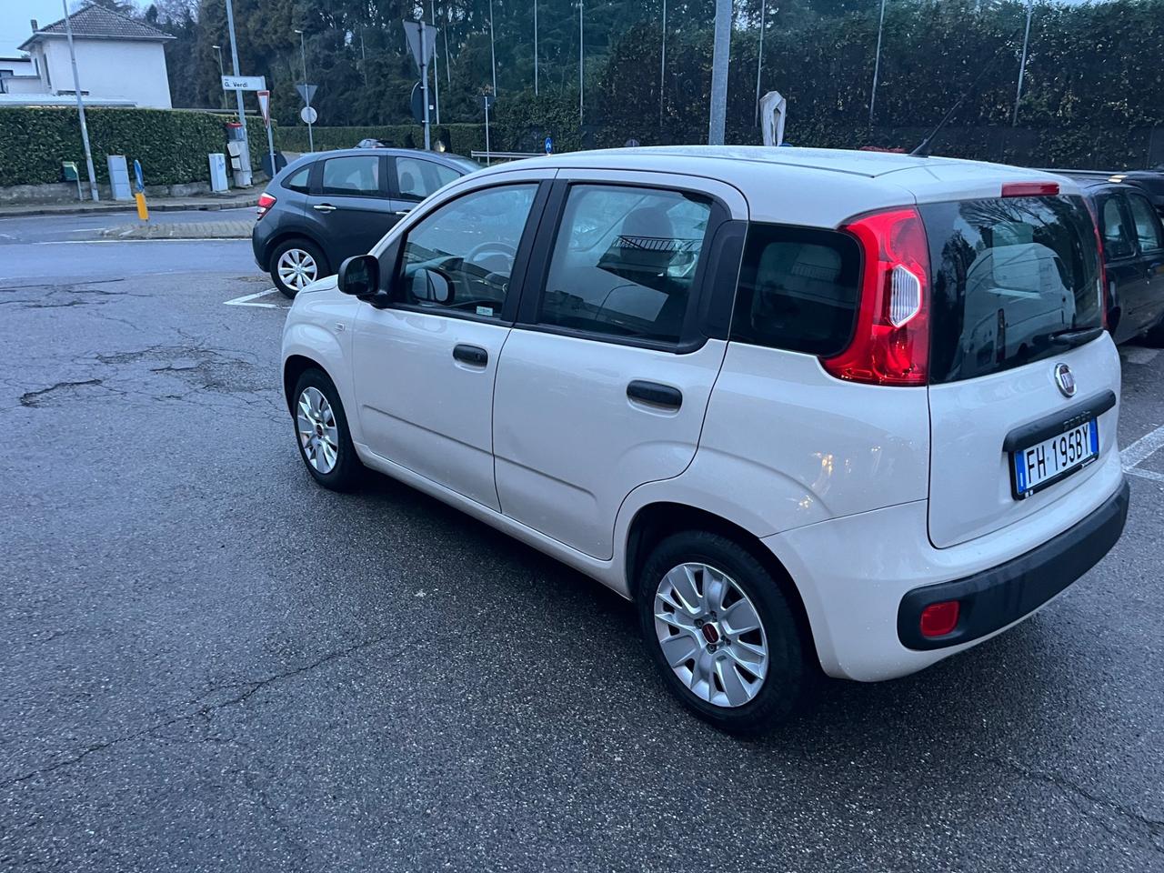 Fiat Panda 1.2 Lounge/69CV/neopatentati/Euro6B/unico proprietario