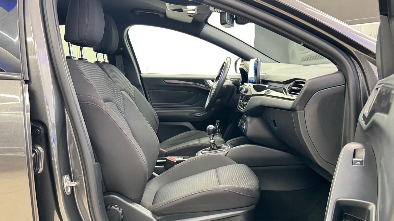 Ford Focus 1.5 EcoBlue 120 CV 5p. ST-Line