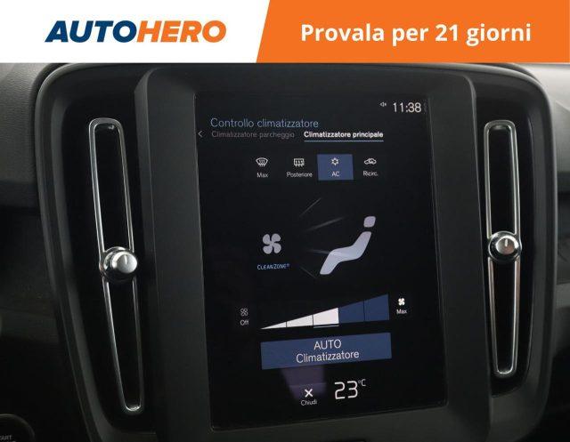 VOLVO XC40 T2 Geartronic Momentum Core