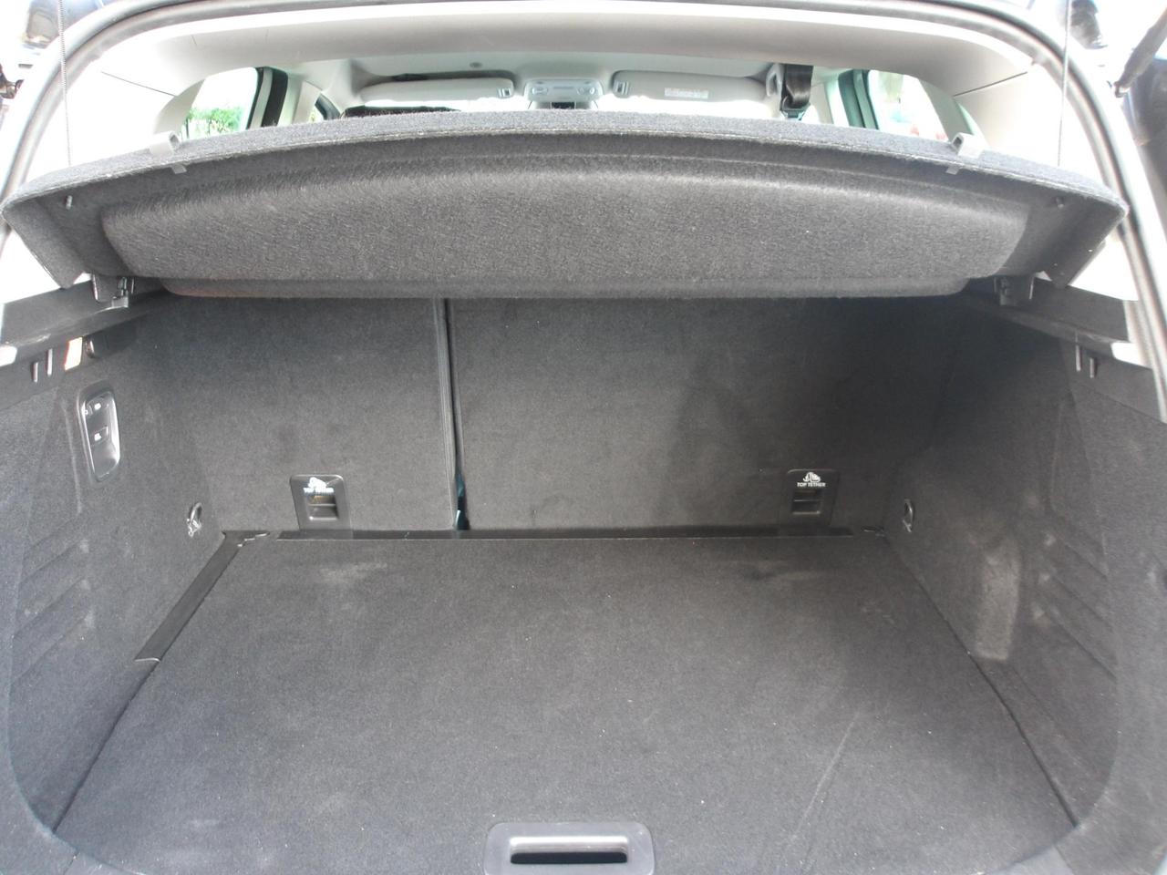 Renault Scenic 1.5 dci energy Bose 110cv edc