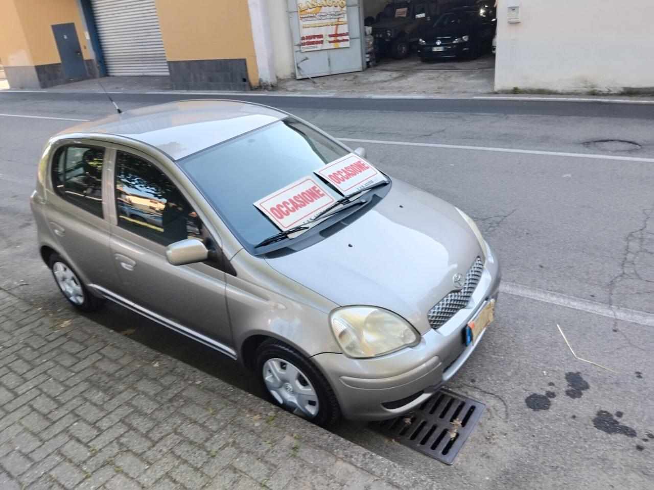 Toyota Yaris 1.0i 16V cat 5 porte KM 130 IDEALE PER NEO PATENTATI A 2.499 EURO