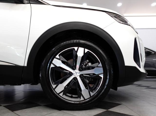 Peugeot 3008 II 1.5 BlueHDI 130 CV ALLURE
