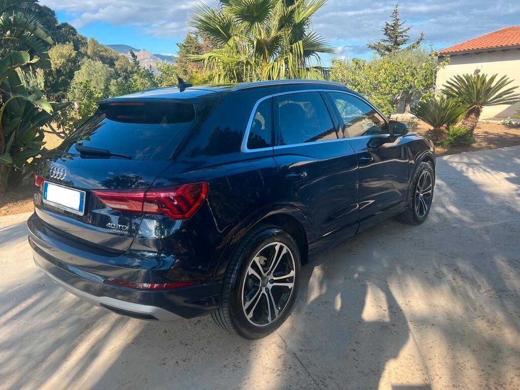 Audi Q3 40 TDI quattro S tronic Business Advanced
