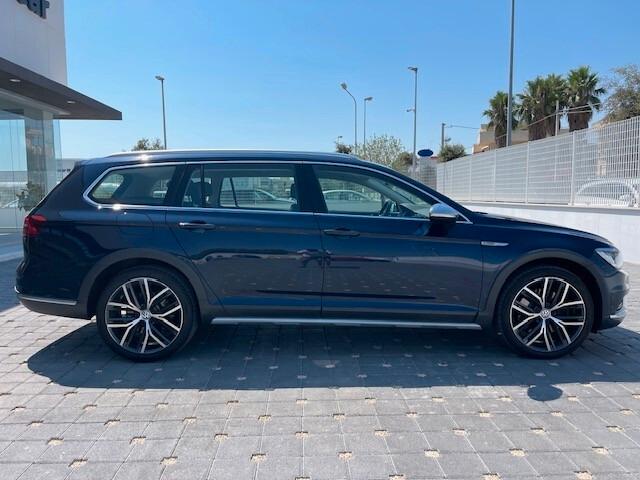 Volkswagen Passat Alltrack 2.0 BiTDI 4MOTION DSG BlueMotion 2016