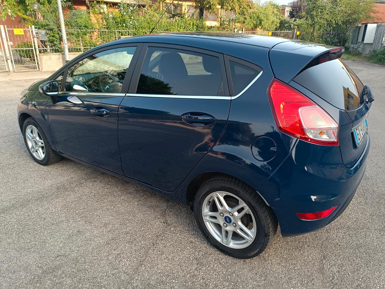 Ford Fiesta Benzina/Gpl Titanium
