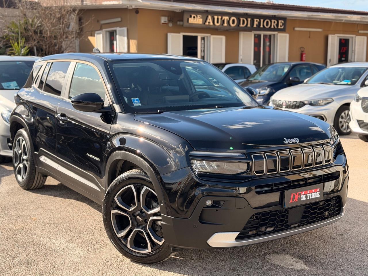 Jeep Avenger 1.2 100 CV Summit TOTAL BLACK