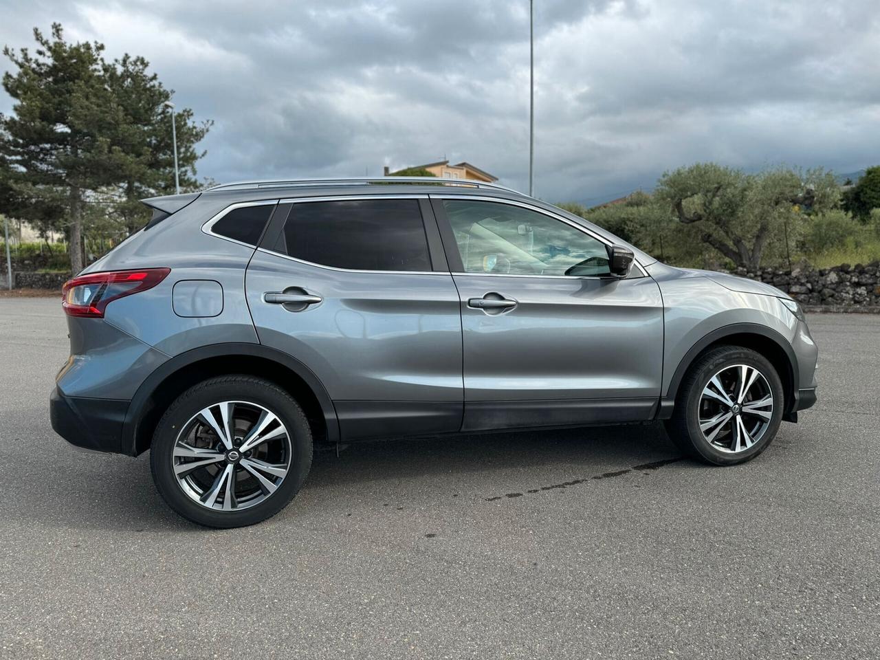 Nissan Qashqai 1.6 dCi N-Connecta