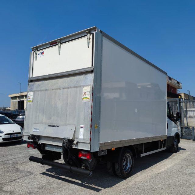 IVECO DAILY 35C16 BOX CON SPONDA POSTERIORE CARICATRICE