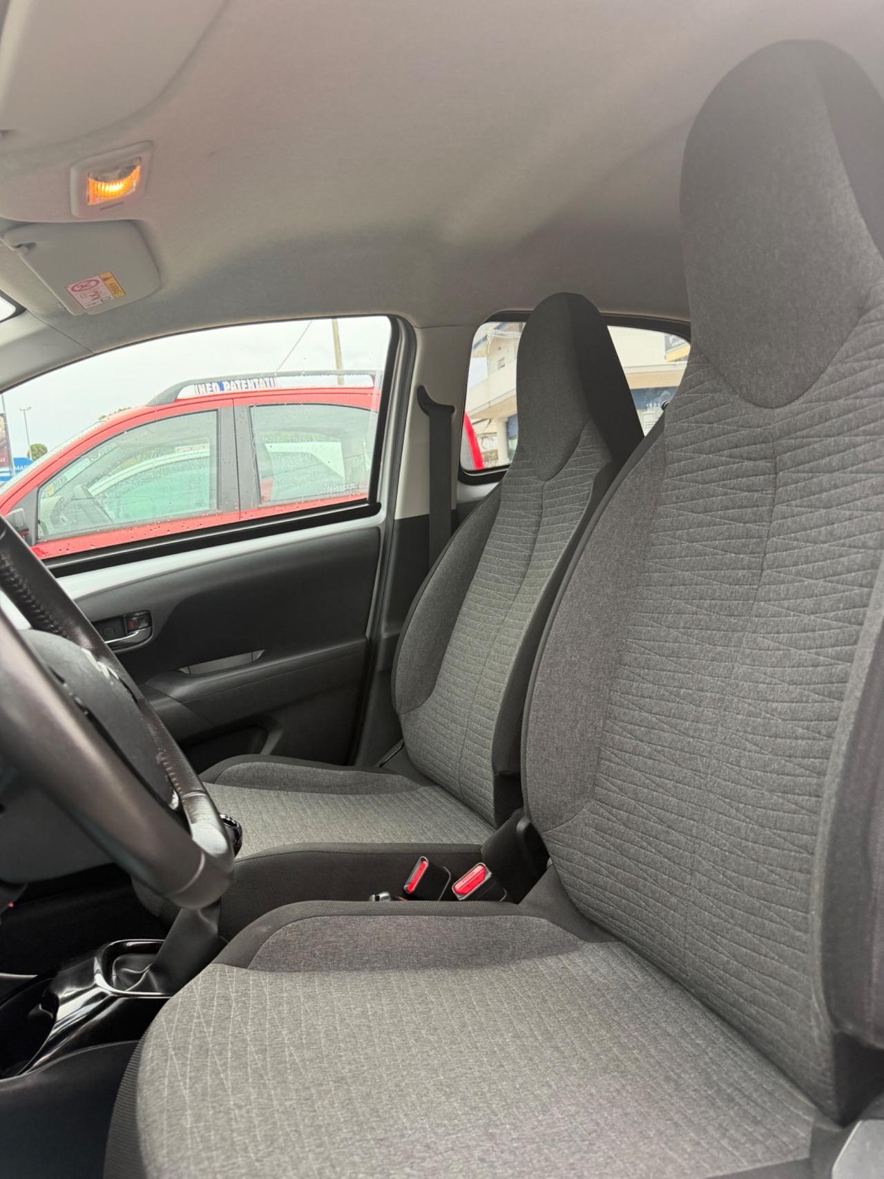 Citroen C1 1.0 VTi Shine 2015 + E-BIKE INCLUSA