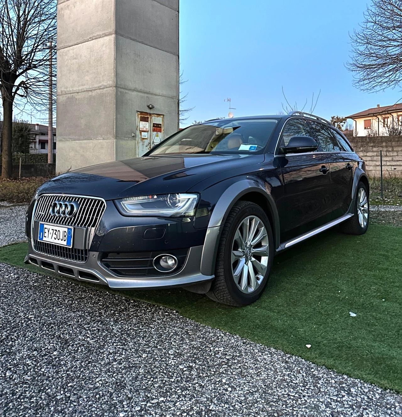 Audi A4 allroad A4 allroad 3.0 V6 TDI 245 CV S tronic Ambiente