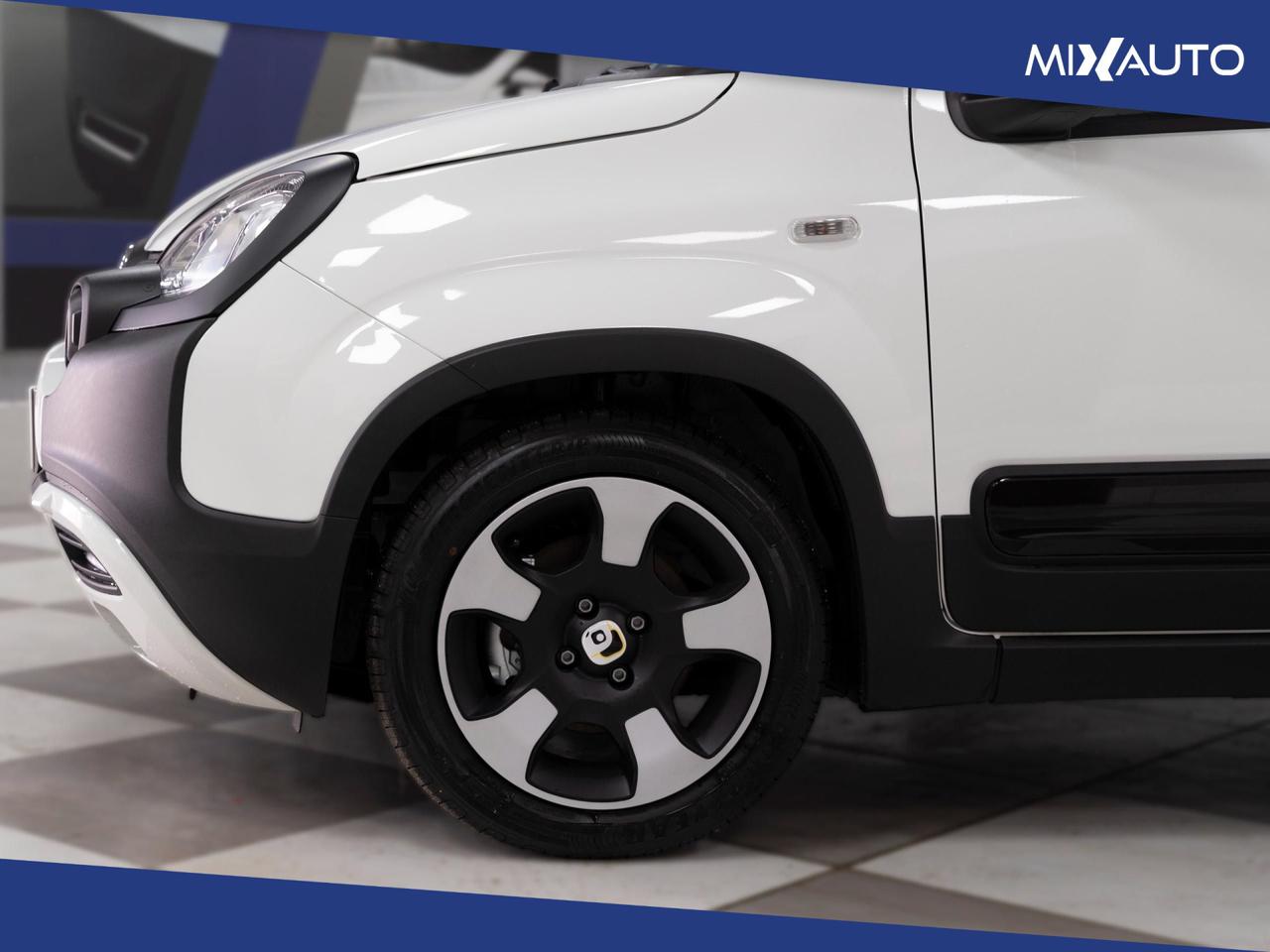 Fiat Panda Pandina Cross 1.0 Firefly Hybrid S&S 70CV