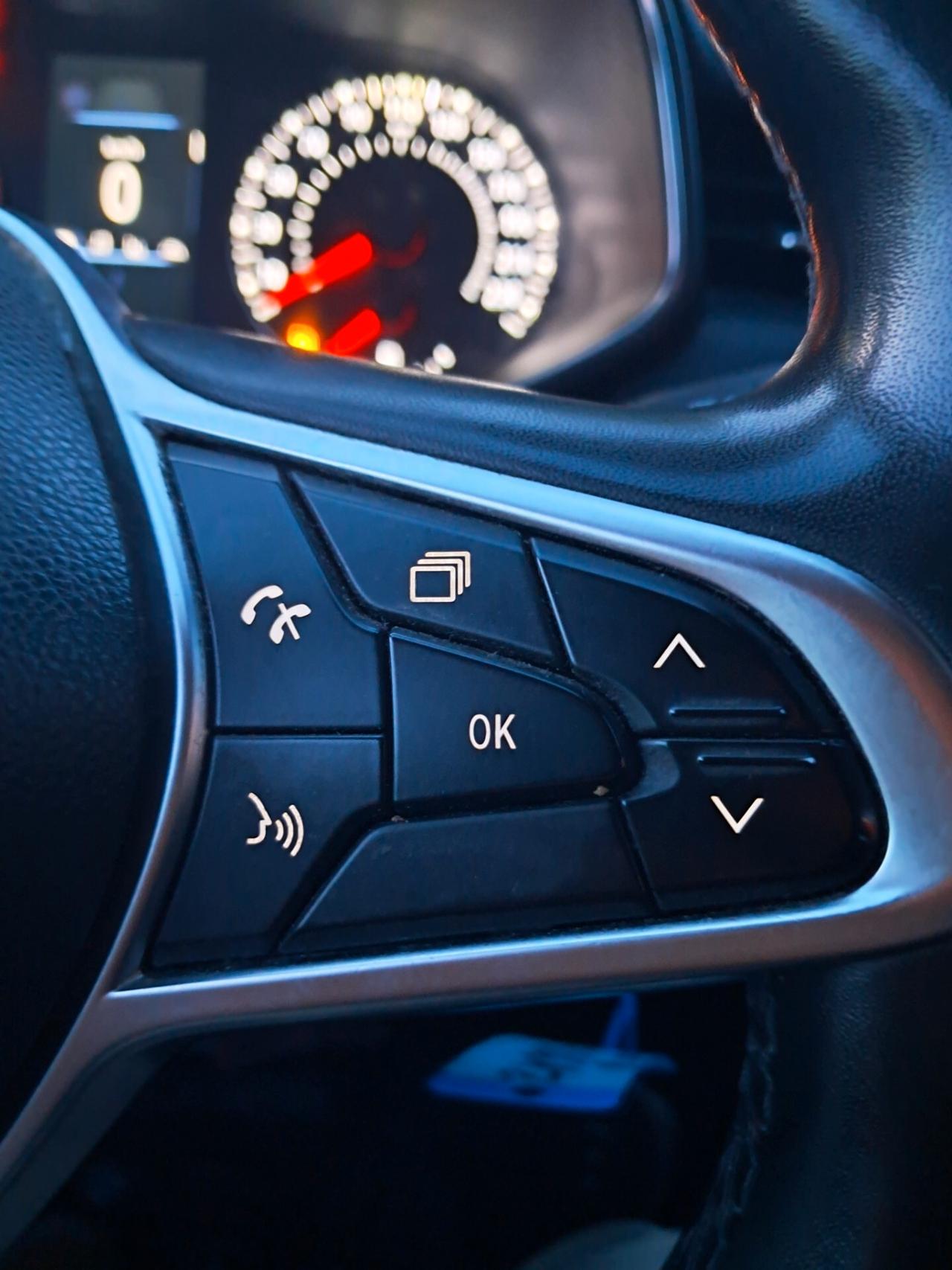 Renault Clio 1.0 TCE GPL 100cv*FULL LED*NAVI*CERCHI