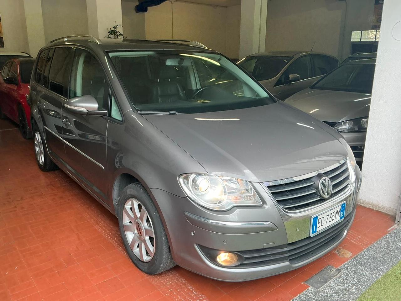Volkswagen Touran 1.4 16V TSI 150CV Highline Ecofuel 7Posti